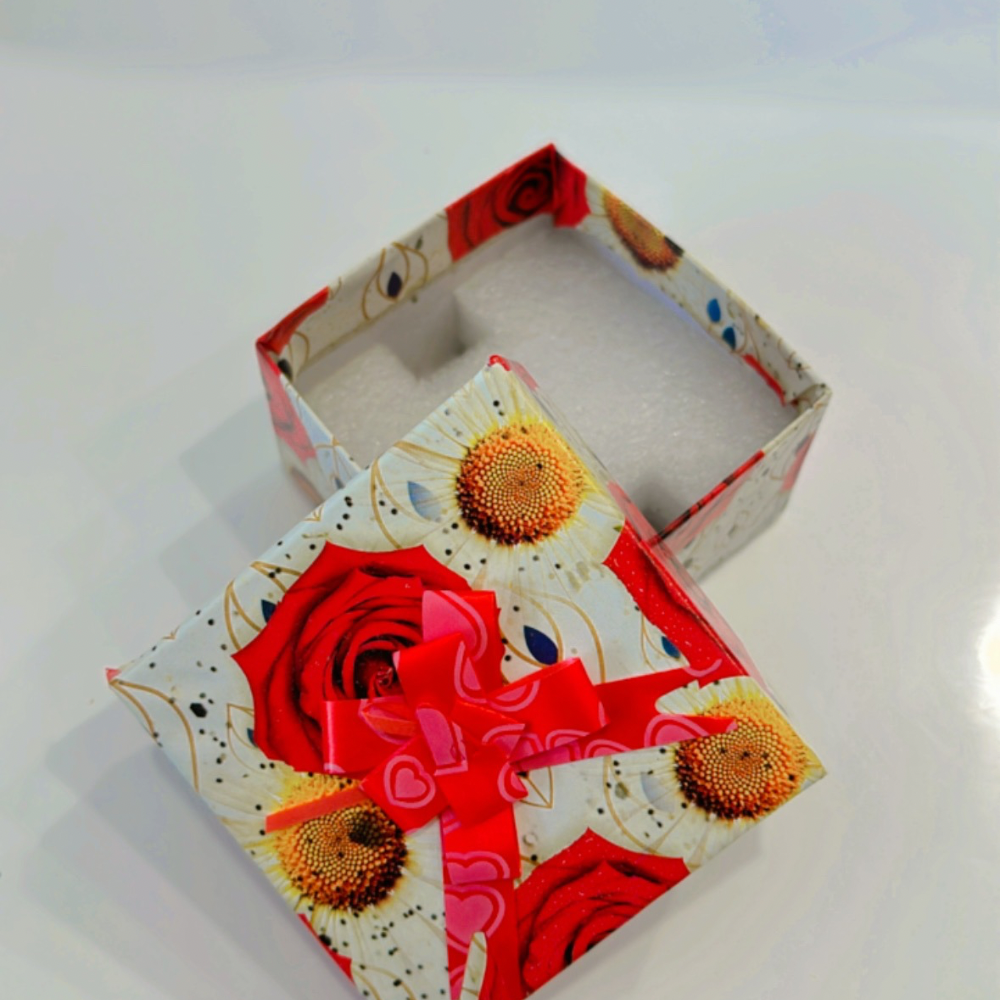 Gifting Box Gifting Box
