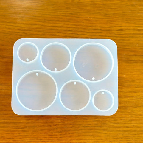 6 Cavity Round Mold