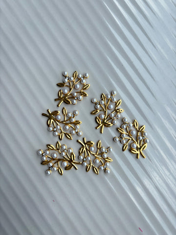 Designer Metal Leaf