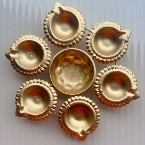 Diya Urli
